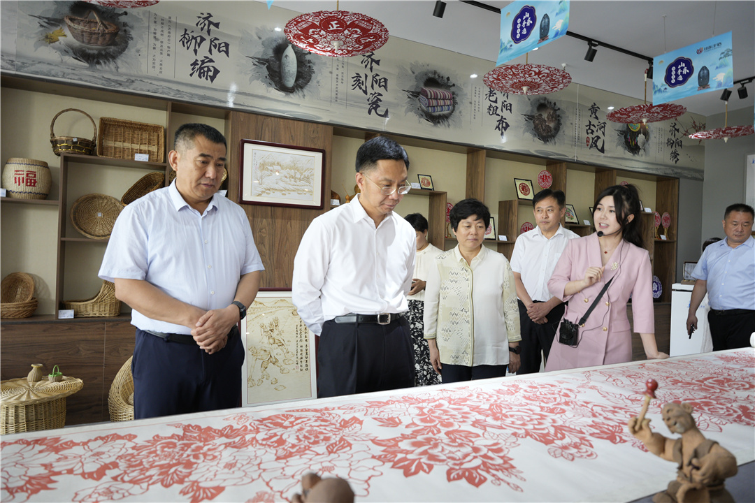 1689933254768501.jpg 3.jpg