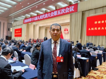 【長(zhǎng)田動(dòng)態(tài)】濟(jì)陽(yáng)街道董家村支部書(shū)記、長(zhǎng)田實(shí)業(yè)董事長(zhǎng)張勇參加濟(jì)南市第十八屆人民代表大會(huì)第五次會(huì)議